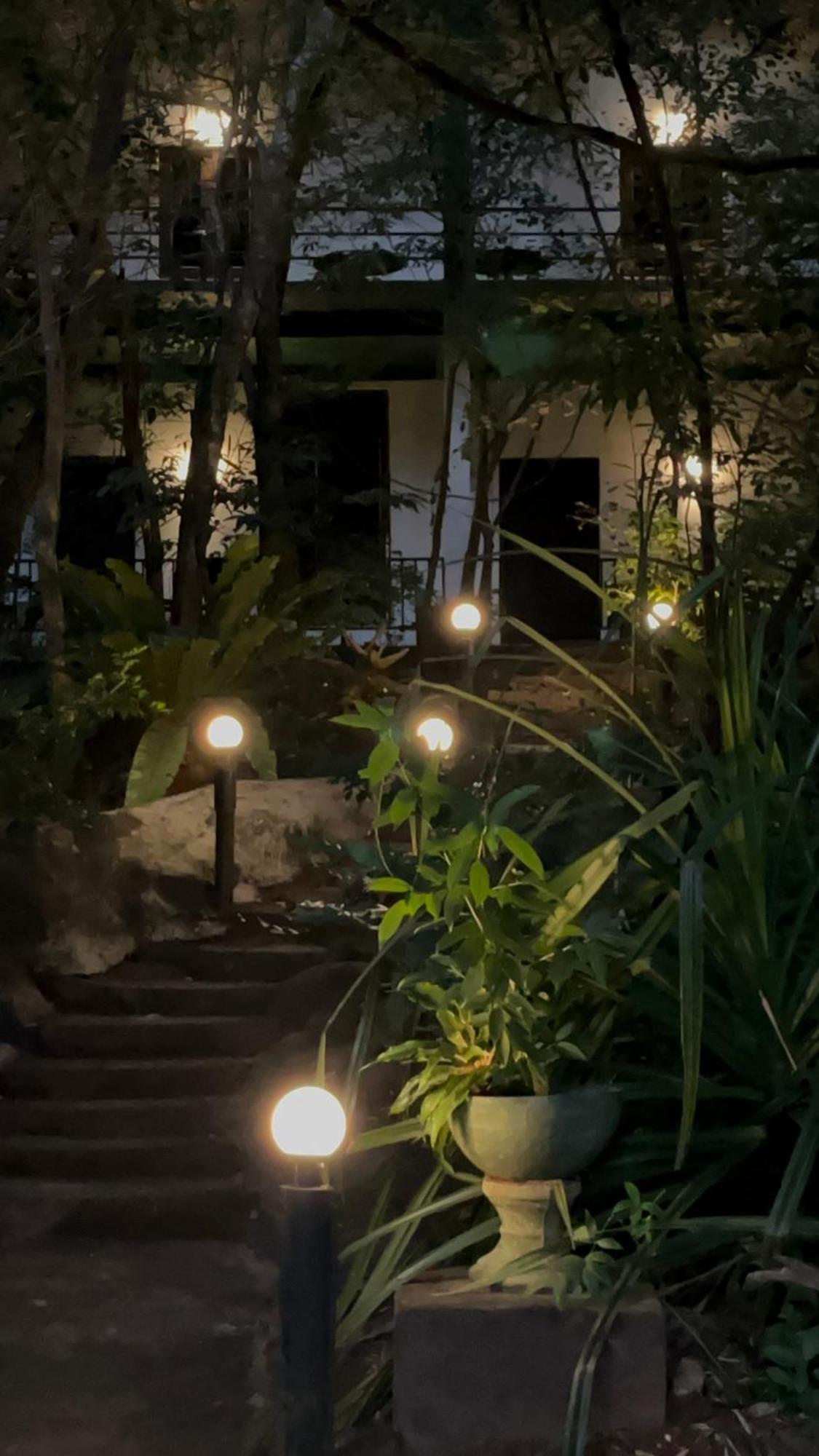 Green House Resort Sigiriya Bagian luar foto