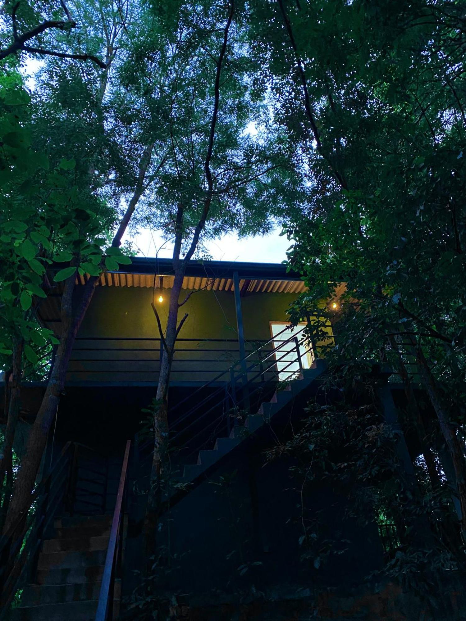 Green House Resort Sigiriya Bagian luar foto